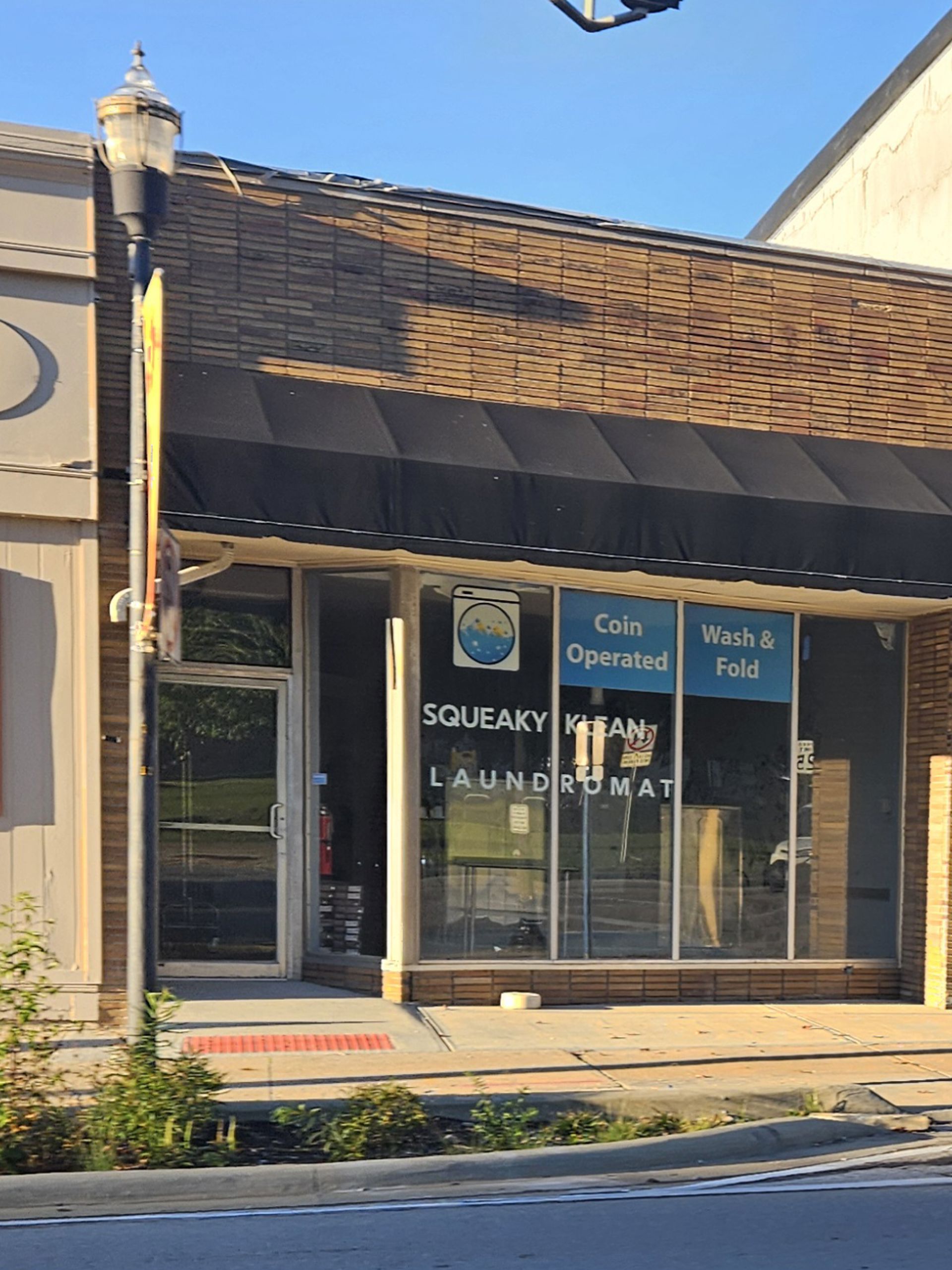 Main St.